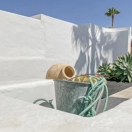 Ana Maria Puerto del Carmen (Lanzarote)